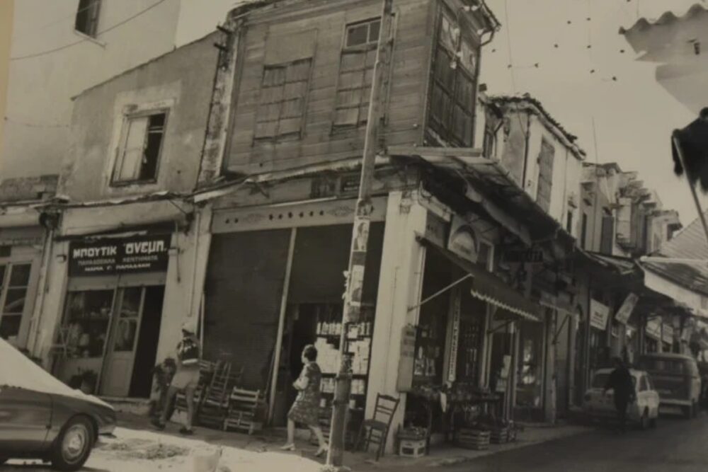 chania-oldest-bougatsa-shop-must-visit-solo-holidays-mistral-hotel-singles-in-crete-vacation-travel-alone